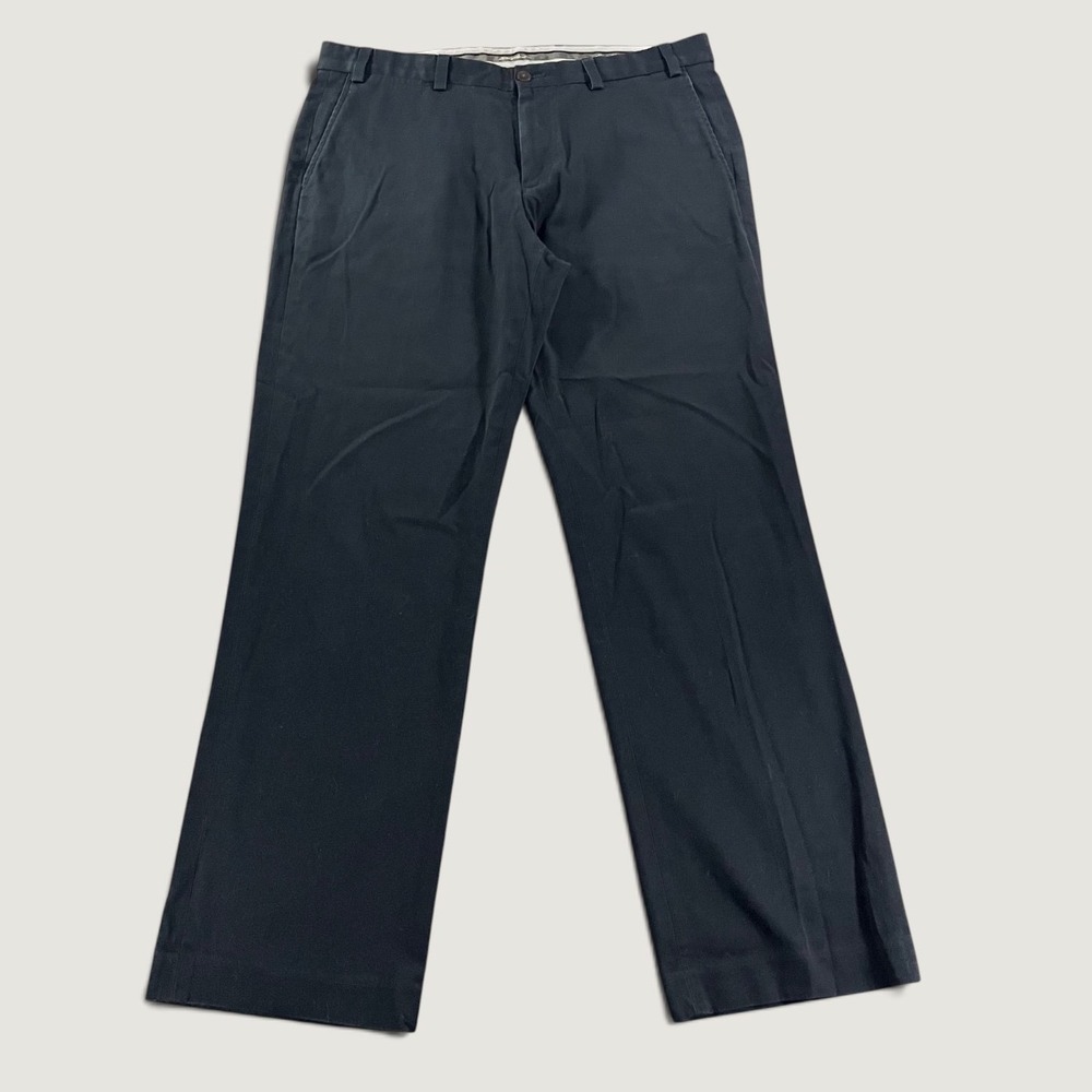 Eddie Bauer Mens 36x32 Navy Blue Wrinkle Free Classic Fit Chino Pants Cotton